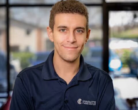 ИЗНЕНАДНА СМРТ ВЕЛЕМАЈСТОРА: Амерички шахиста Данијел Нардоцки преминуо у 29. години