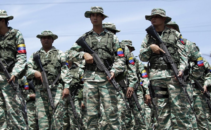 Венецуела шаље хиљаде војника на границу с Колумбијом као одговор на америчке нападе
