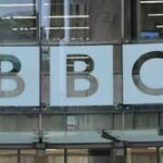 Би-Би-Си отет од „транс“ агенде: Скандал који може да означи крај телевизије