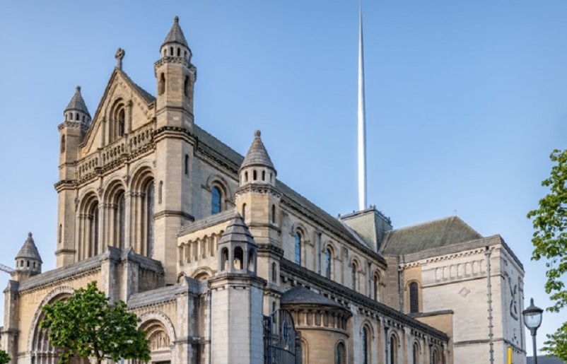 Врховни суд Британије означио хришћанску наставу у Северној Ирској као „индоктринацију“