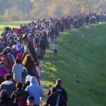 САД проглашавају масовну миграцију егзистенцијалном претњом