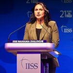 Габард: Политика „смене режима“ у свету је завршена