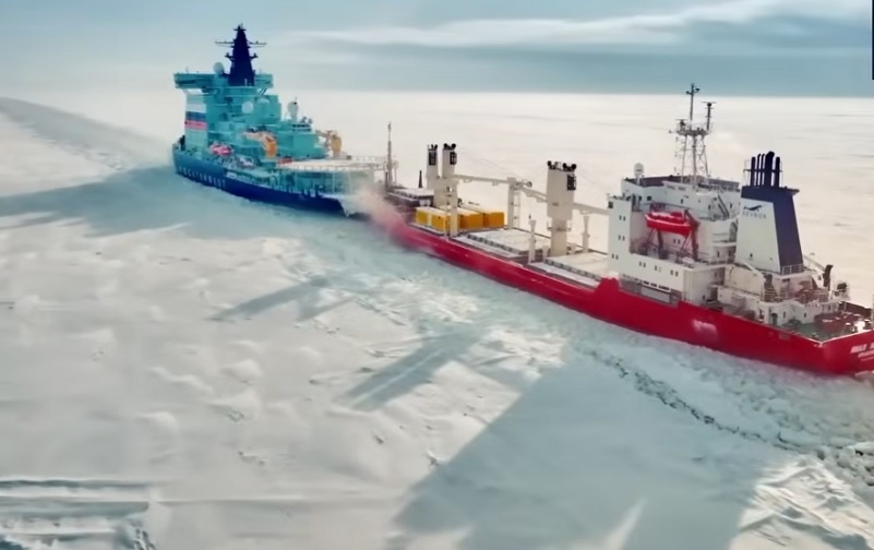 Русија распоређује целу флоту нуклеарних ледоломаца на Арктик