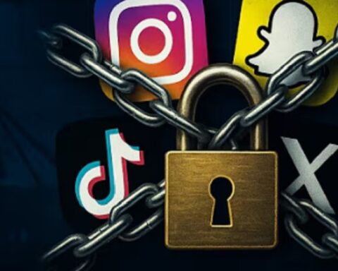 Аустралија уводи дигитални ИД под маском „заштите деце“