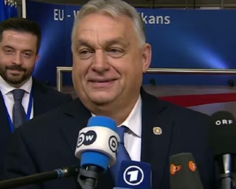 ЕУ се распада: Орбан отворено о ратној економији и сукобу са Бриселом