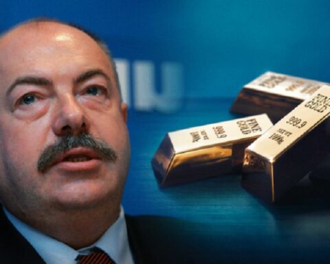 Француска запленила злато и луксузне сатове бившем украјинском главном тужиоцу