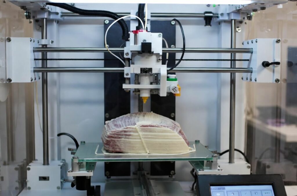 Dobrodošli u laboratoriju za proizvodnju veštačkog mesa! Evo šta oni želu da mi jedemo (VIDEO)