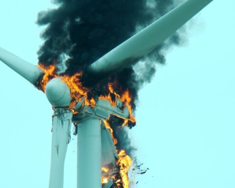 Šef BlackRocka promenio priču! Zelena Agenda je propala - Održiva energija uopšte nije održiva