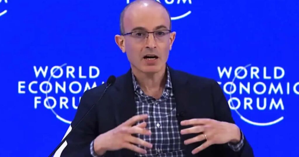 Vrhovni član Svetskog Ekonomskog Foruma, gej Jevrejin Juval Noa Harari upravo je izjavio da će Veštačka Inteligencija zameniti Religiju