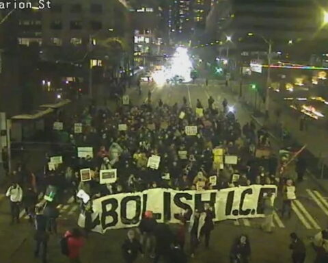 ANTIFA u Mineapolisu zauzima delove gradova! Stvaraju "autonomne zone" koje ne poštuju red i zakon Sjedinjenih Država