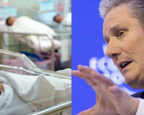 Britanska vlada gura plan „od kolevke do groba“ – digitalna identifikacija beba