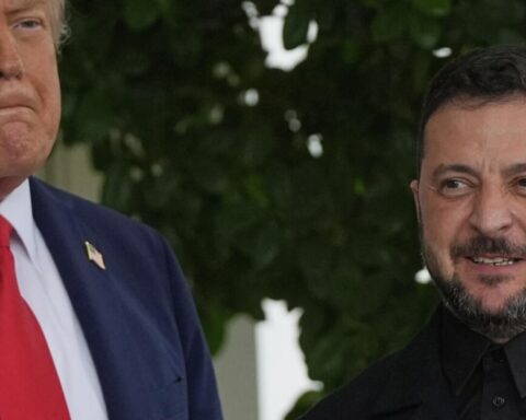 Tramp udario po Zelenskom nikad jače: Njega zanima samo jedno.