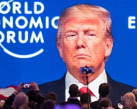 Tramp za Davos sprema do sada možda i najveći udarac za globaliste!