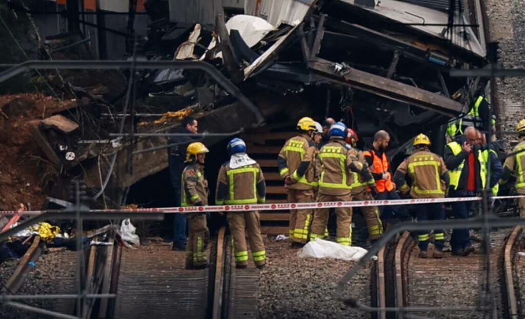 Korupcija ubija! Druga železnička nesreća u Španiji za dva dana! Španska opozicija: "Mafija vlada državom"