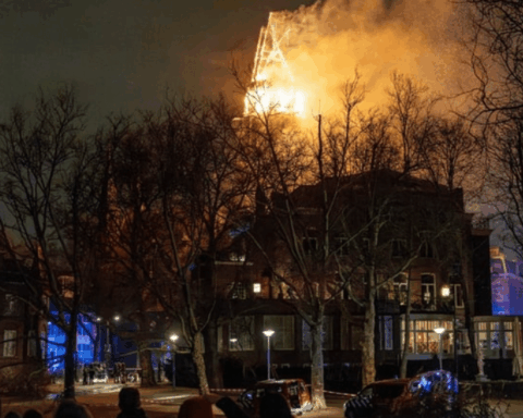 НОВА ГОДИНА У АМСТЕРДАМУ! Спаљњена Црква из 19. века, напади на полицију, анархија по рецептури Брисела