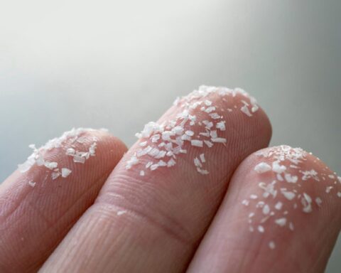 Микропластика убија срце: Мушкарци под највећим ударом