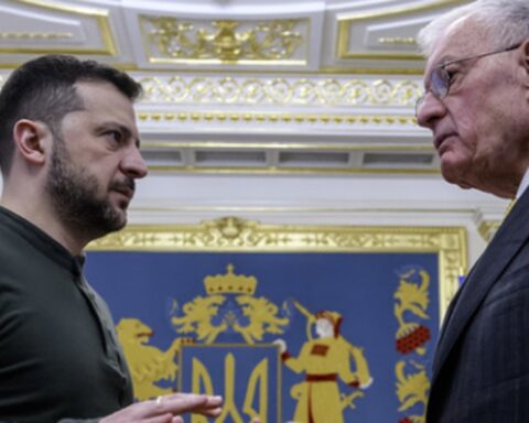 Трамп назвао свог специјалног изасланика за Украјину "ИДИОТОМ" јер подржава Зеленског