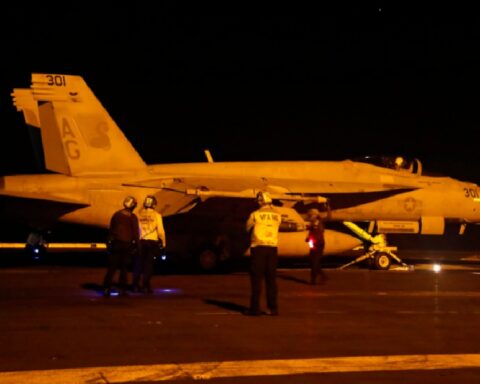 SAD se pripremaju za moguću višenedeljnu vojnu operaciju protiv Irana – izveštaj