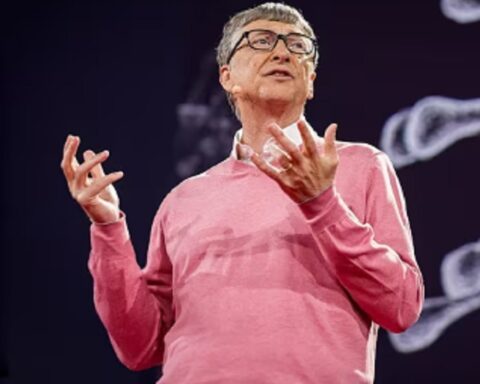 Bill Gejts traži 2,5 milijarde dolara za sledeću pandemiju dok SZO priprema ‘katastrofalni događaj’