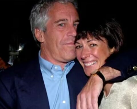 Kongres DOBIJA PRISTUP CENZURISANIM FAJLOVIMA Džefrija Epštajna