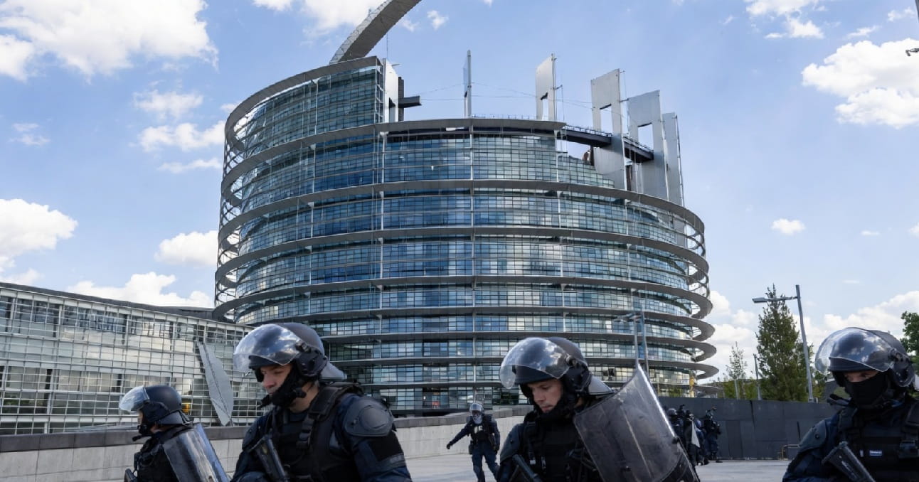 Policija izvršila raciju u kancelarijama Evropske komisije zbog prodaje nekretnina vrednih 900 miliona evr
