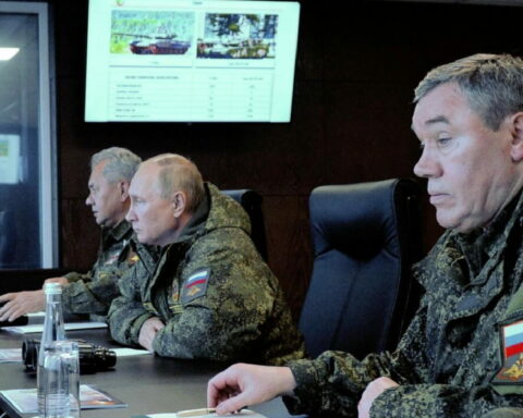 Rusija melje Ukrajinu: Gerasimov – 12 naselja oslobođeno za dve nedelje, Slavjansk na samo 15 km!