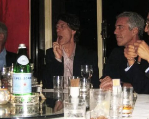 Šifrovane reči u Epštajnovim fajlovima sugerišu bolesne obrede u kojima se konzumiralo ljudsko meso