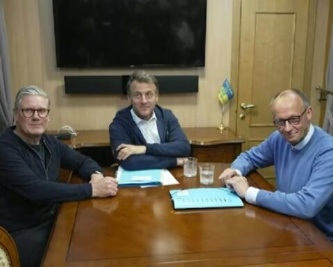 Zapad bez ruskog odobrenja neće slati trupe u Ukrajinu