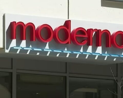 VAŠINGTON BLOKIRA mRNA VAKCINU PROTIV GRIPA: Moderna optužuje FDA za političku opstrukciju