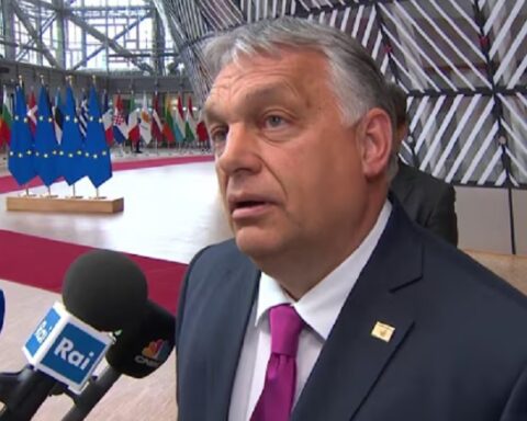 ORBAN RAZNEO BRISLSKE ILUZIJE: Verovanje u slom Rusije je fantazija