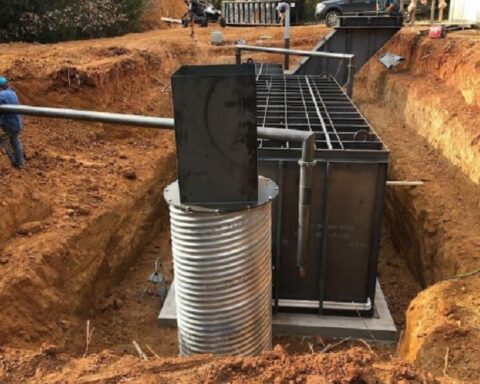 Trampovi saradnici kupuju bunkere otporne na nuklearni udar