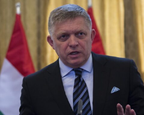 Fico: Zelenski kažnjava Slovačku zbog zalaganja za mir