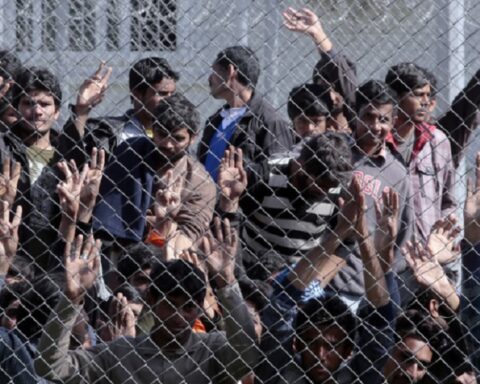 EU planira slanje migranata u centre van Evrope