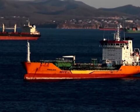 SAD ublažavaju sankcije za rusku naftu