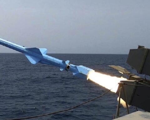 Iran upozorio Zelenskog: Uništen depo ukrajinskih protivdron sistema u Dubaiju kao upozorenje Kijevu