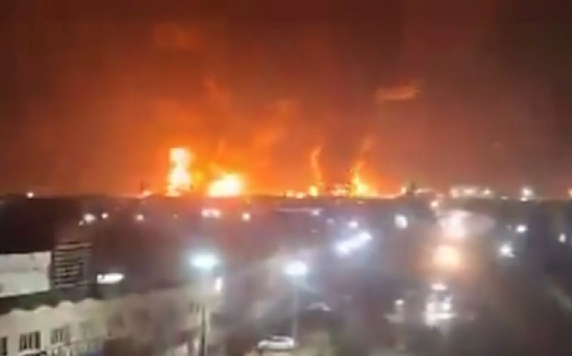 Ulice u plamenu i kisela kiša: Izraelski napadi na naftne objekte kod Teherana upoređeni sa hemijskim ratom