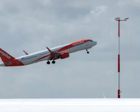 Evropa ima goriva za avione za još samo šest nedelja, prete masovna otkazivanja letova