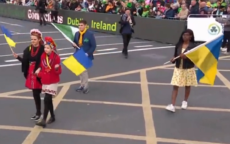 Irska: Kraj državnog smeštaja i smanjenje pomoći za Ukrajince