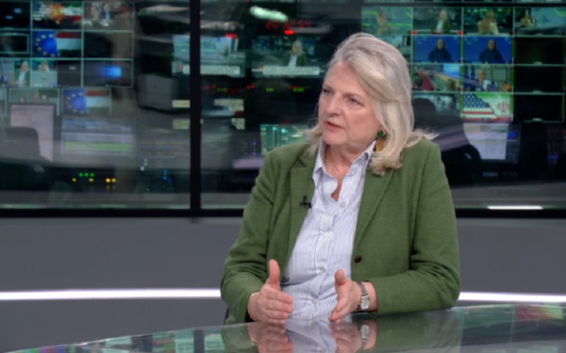 Mađarske izbore SAD i EU vode kao „proksi rat“, kaže bivša austrijska ministarka