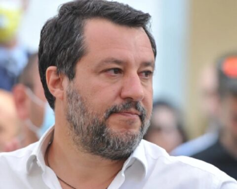 Salvini kritikuje Brisel: Vratite rusku naftu i gas ili ugasite Evropu