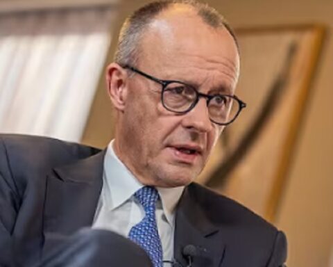 Nema brzog ulaska Ukrajine u EU, poručio Merc