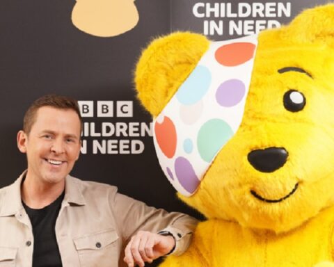 Bi-Bi-Si ponovo u skandalu: Optužbe za zlostavljanje dece protiv poznatog voditelja