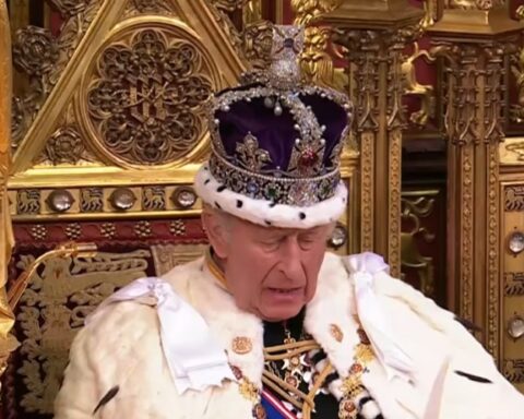 Orvelovska Britanija: Kralj Čarls najavio uvođenje digitalnog identiteta