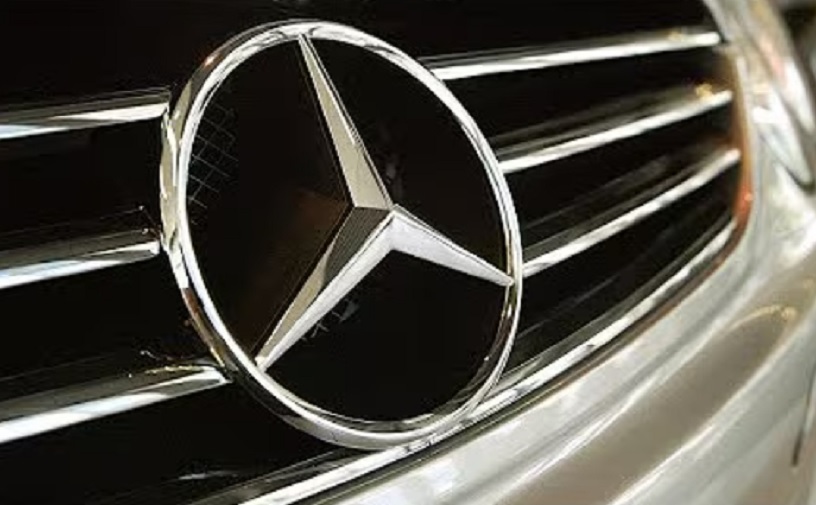Mercedes ponovo ulazi u ratnu industriju: Nemačka auto-industrija prelazi na proizvodnju oružja