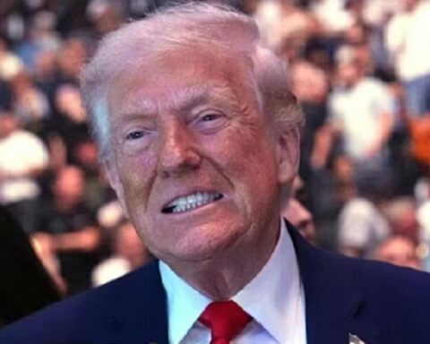 Većina Amerikanaca ne odobrava Trampovu politiku, negativni rejting dostigao 62 odsto