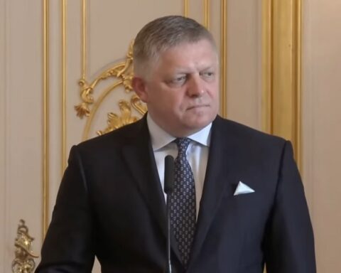 Fico kreće u obračun sa Briselom: Slovačka traži nadoknadu za oružje poslato Ukrajini