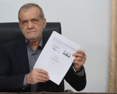 Iran proglasio pobedu nad SAD