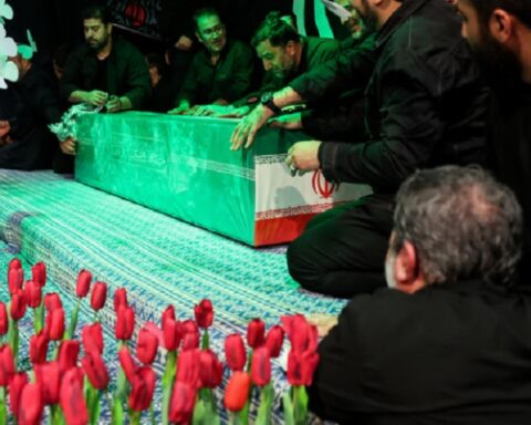 Iran zapretio SAD i Izraelu: Napad na sahranu Hamneija izazvao bi žestoku odmazdu