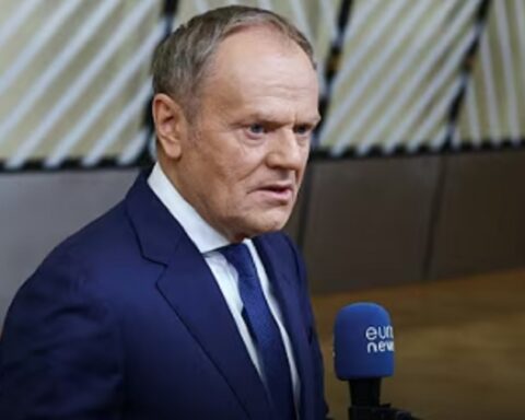 Zbog veličanja nacističkih saradnika Tusk poručio Kijevu: Otreznite se