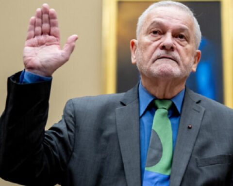Bivši savetnik Faučija priznao krivicu zbog skrivanja mejlova tokom istrage o poreklu kovida